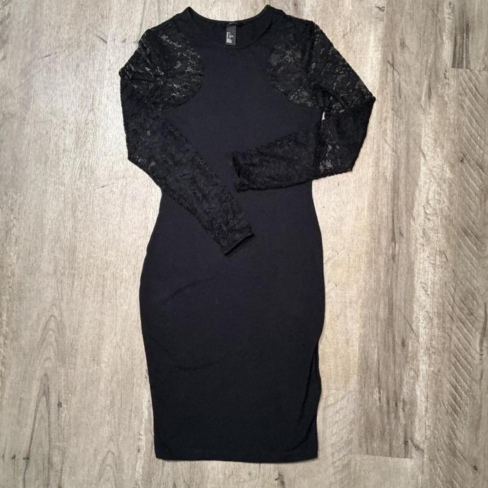 Black lace long sleeve bodycon dress Size S